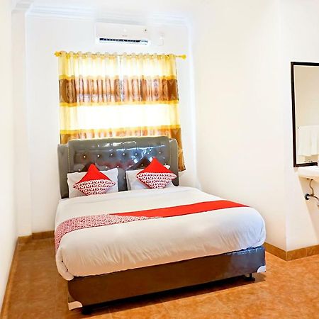 Oyo 694 Khasanah Residence Pekanbaru Eksteriør bilde